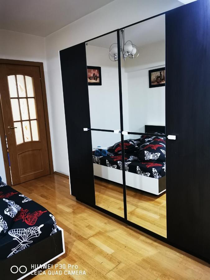 NOOA RESIDENCE, Bd Unirii, nr 70,bloc J4, sc 3 Bucureşti Exterior foto